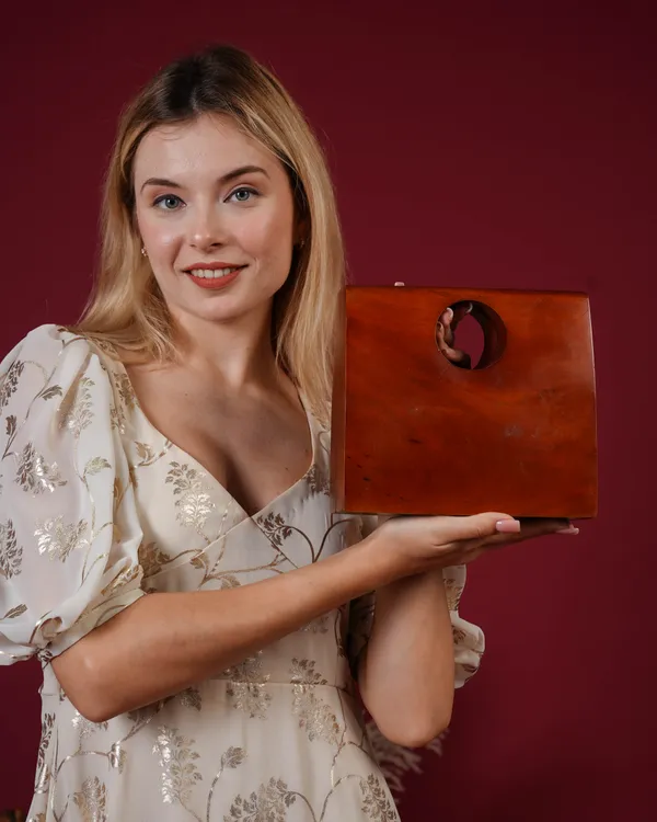 Solstice_Wooden_Hand_Clutch